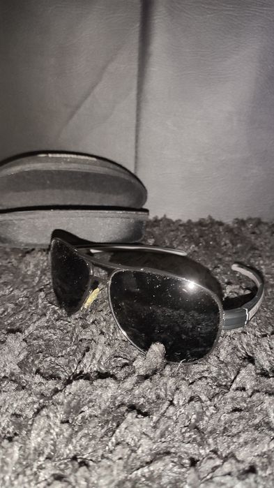 Óculos de Sol marca Polaroid Aviador