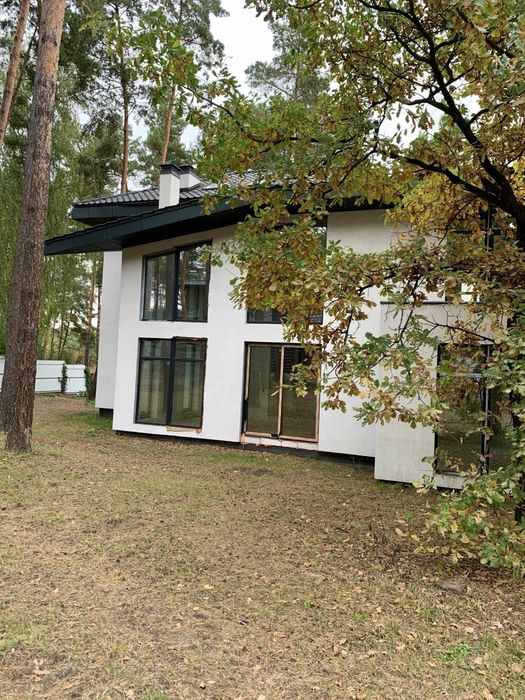 Продаж маєтку 450 м² у с. Ходосіївка, ЖК “Зелений Маєток”