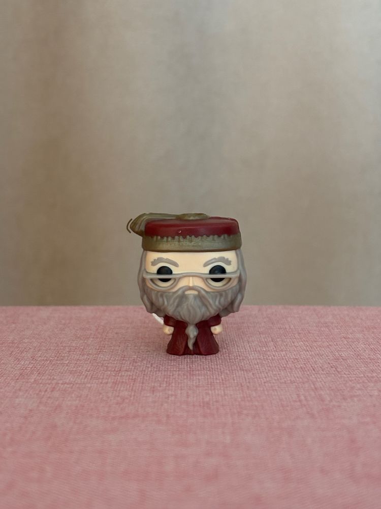 Figurka z serii Harry Potter „Kinder Joy”