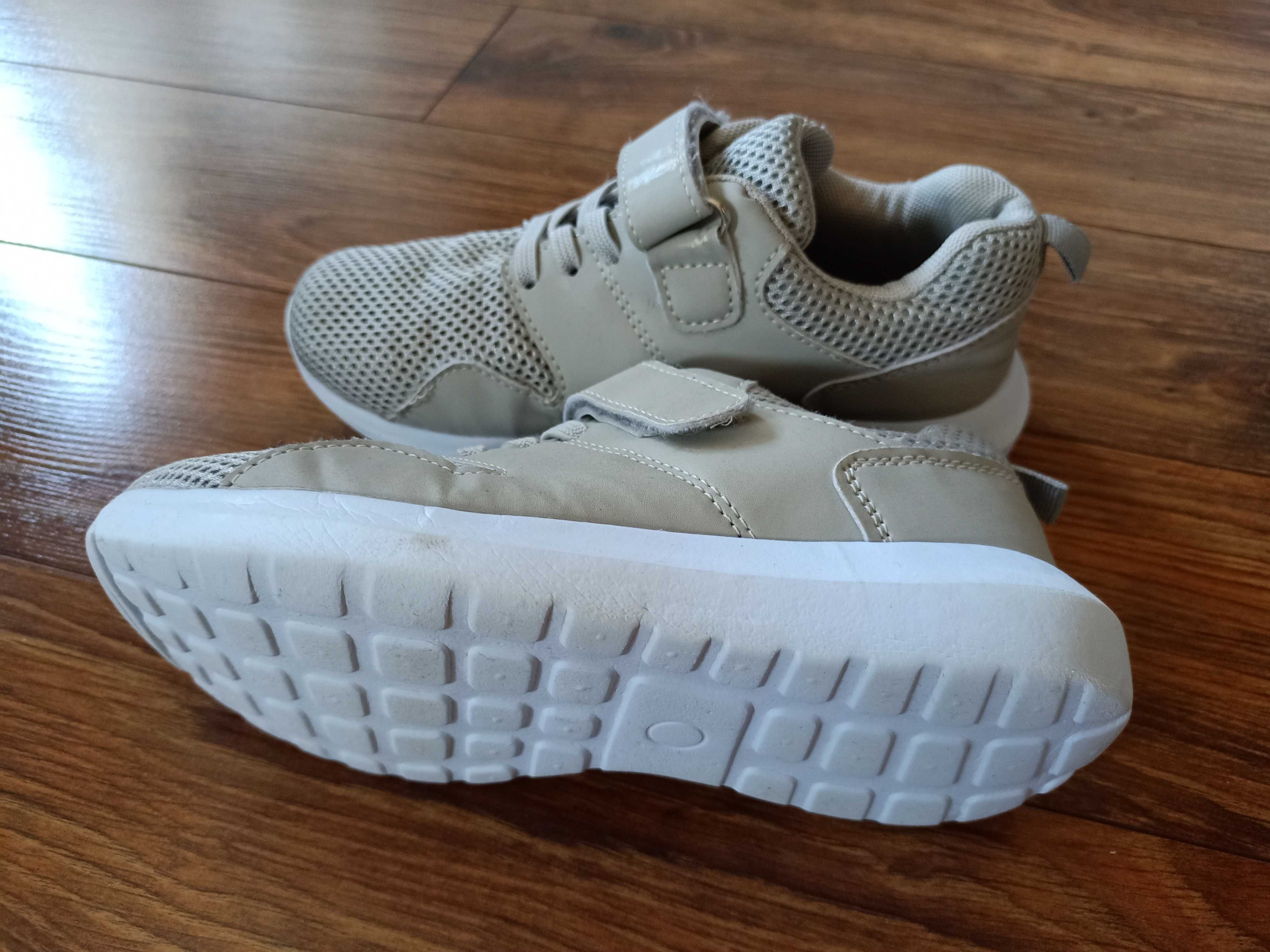 Buty adidasy dziewczęce, rozm.31