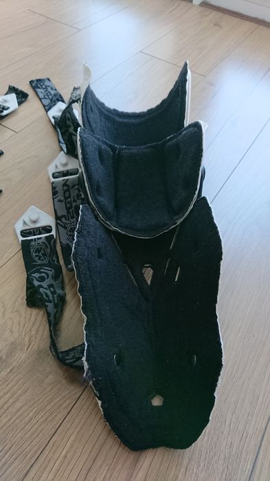 Мотонаколінники Scoyco