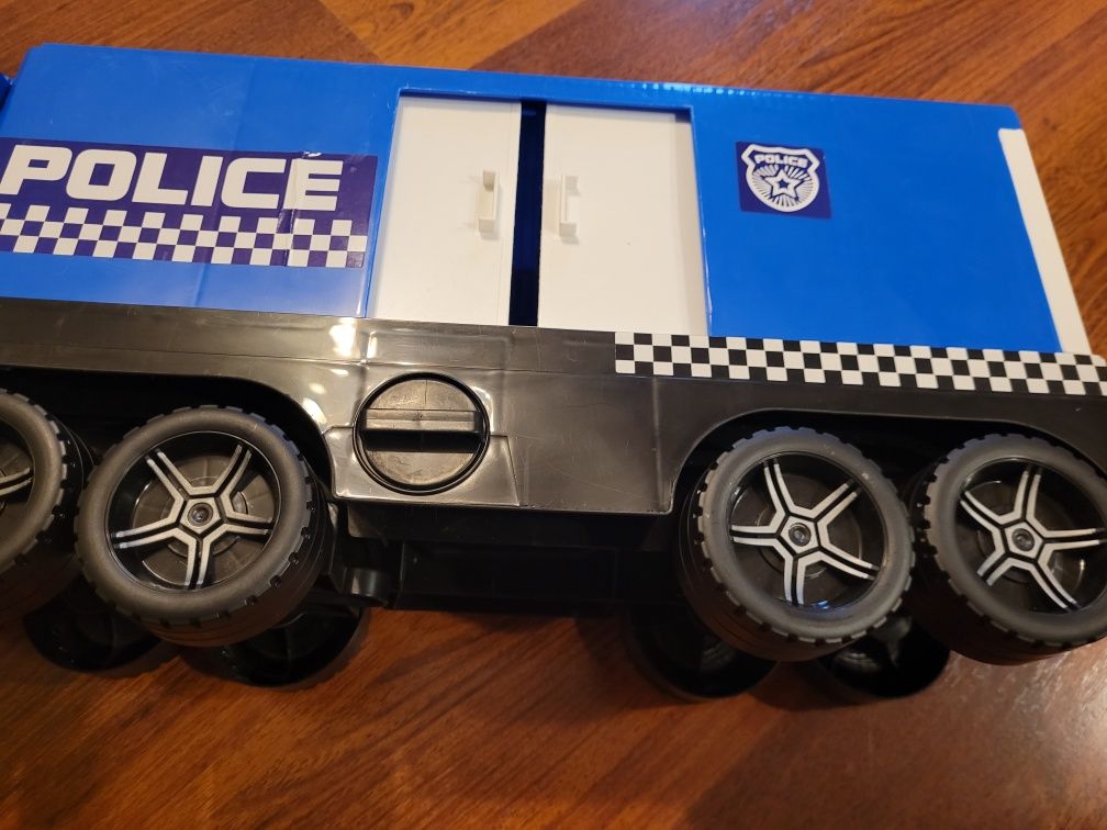 Ciężarówka- Magic Truck Action Policja - Wader 36200