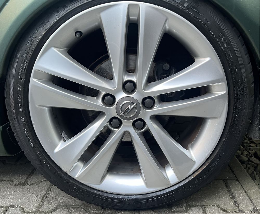 Koła Opel R18 5x110 + opony michelin 215/45 2016