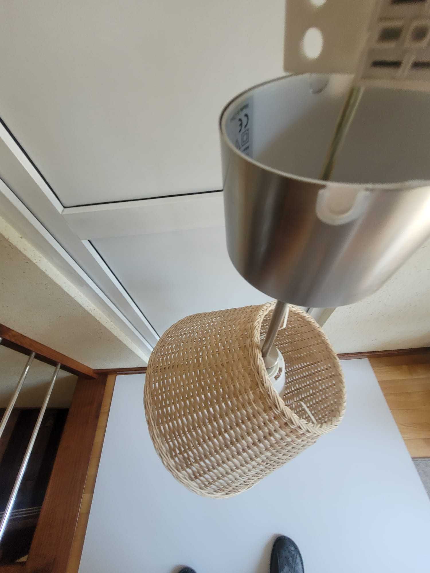 Lampa wiklinowa z regulacją