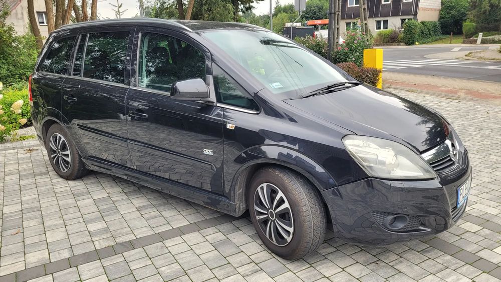 Opel Zafira Zafira 2012 , OPC Line, 7 siedzeń, podgrzewane siedzenia, hak