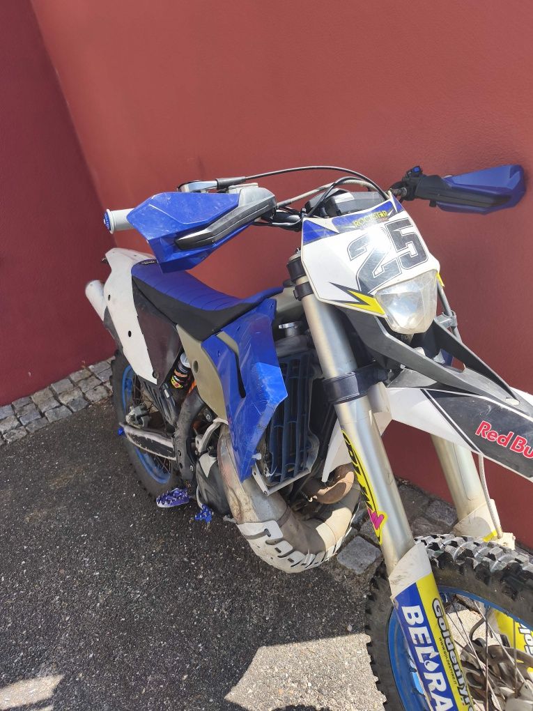 Husaberg TE 300 - Matriculada
