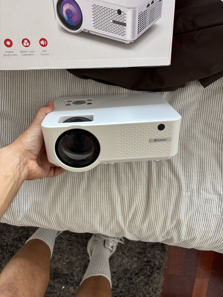 Projetor Home Theater Bomaker C9 Full HD 1080p Wifi Wireless