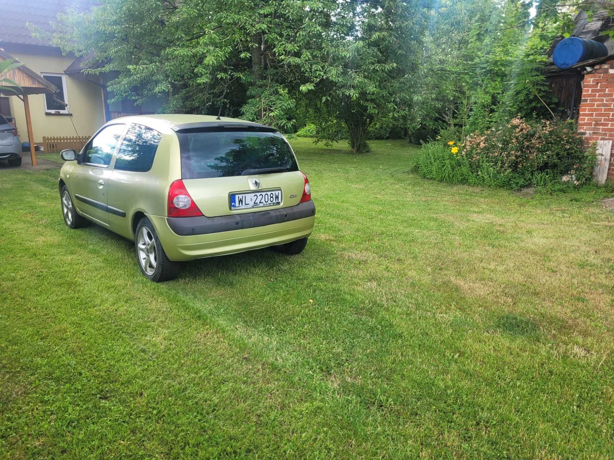 RENAULT CLIO 1,2 benzyna