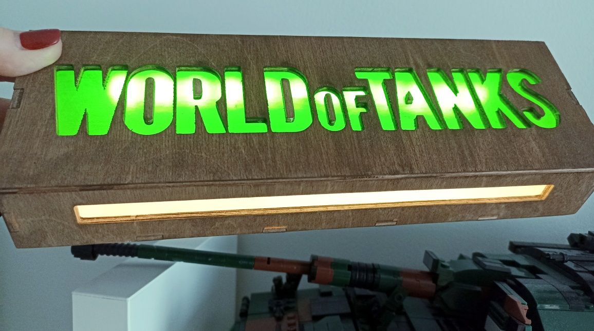 Lampa lampa nocna kinowa ścienna World of Tanks