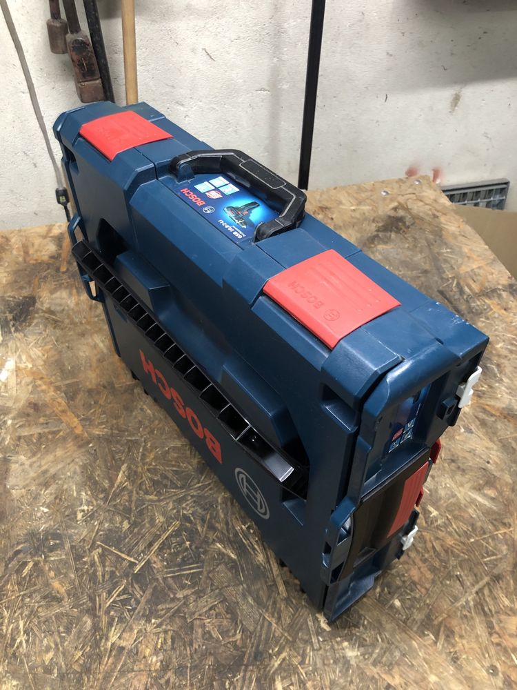 Skrzynka na elektronarzędzia Bosch l-box