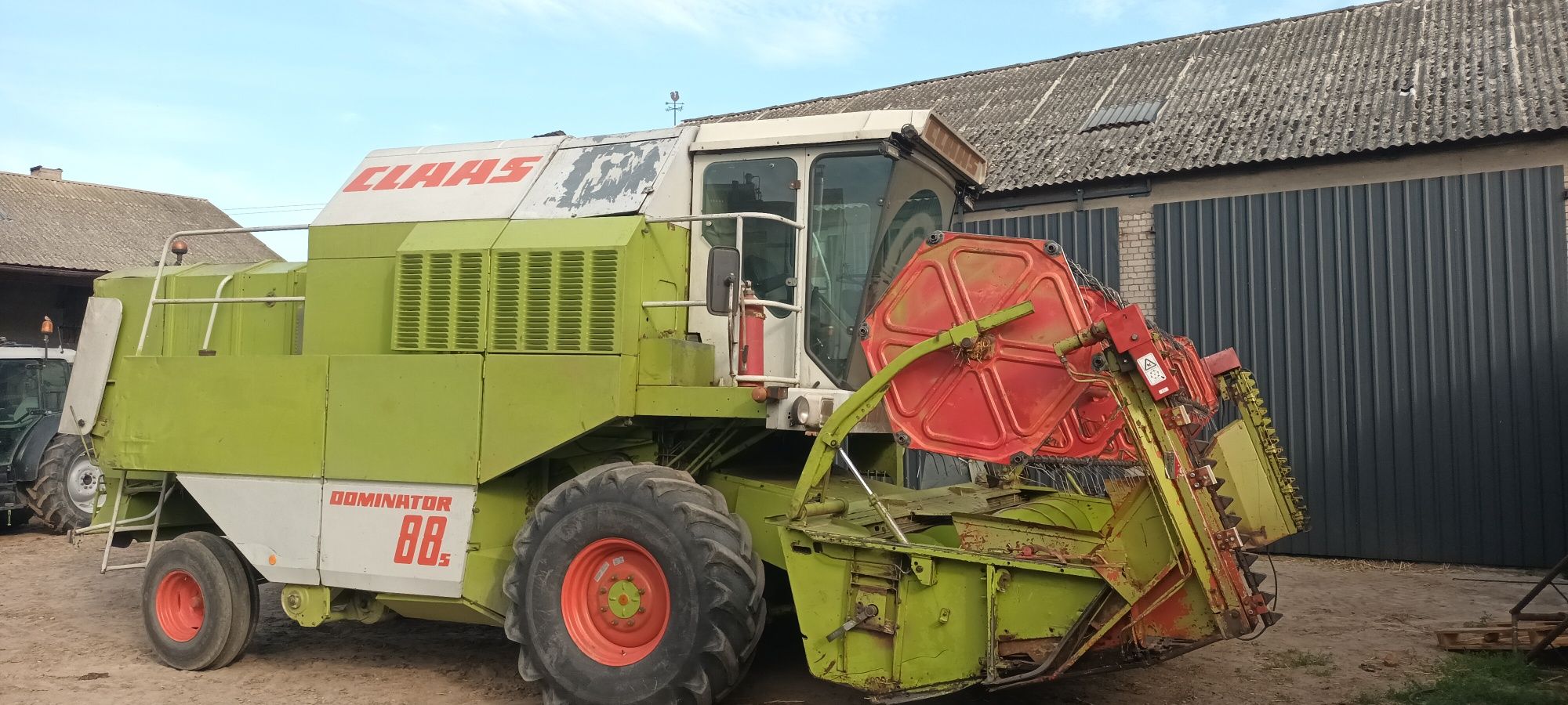 Claas Dominator 88s