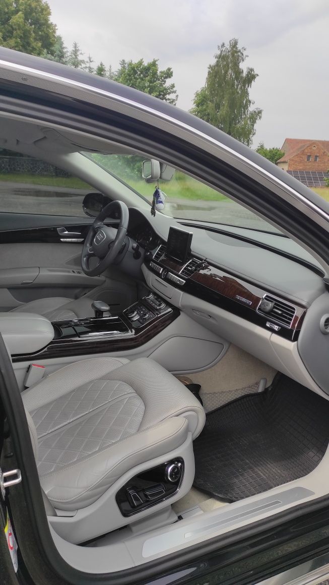 Przedam /Zamienię Audi A8 d4 3,0 TDI