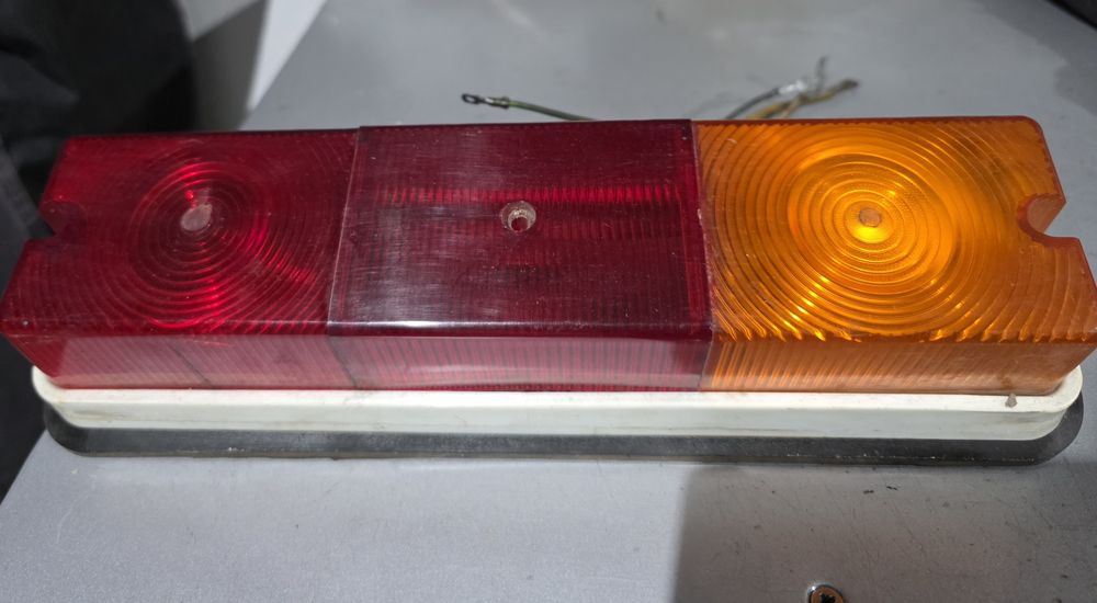 Lampa do traktora Ursus lub przyczepy rolniczej PRL