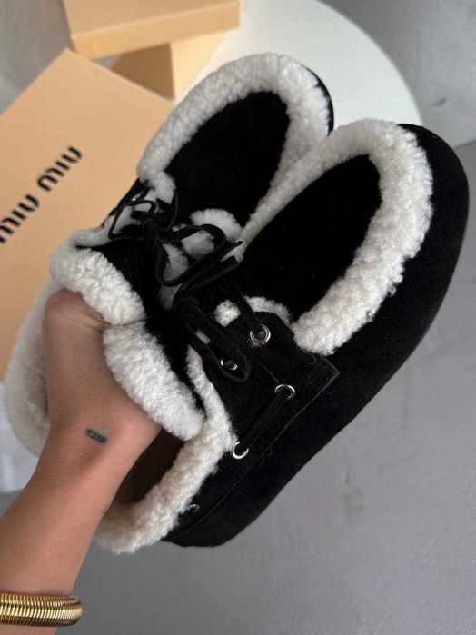Жіночі зимові лофери Miu Loafers Winter Black з хутром (чорні) M007