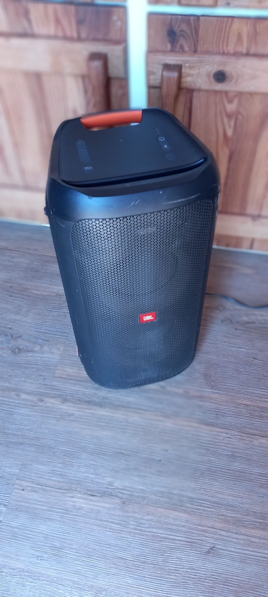 JBL PartyBox 100