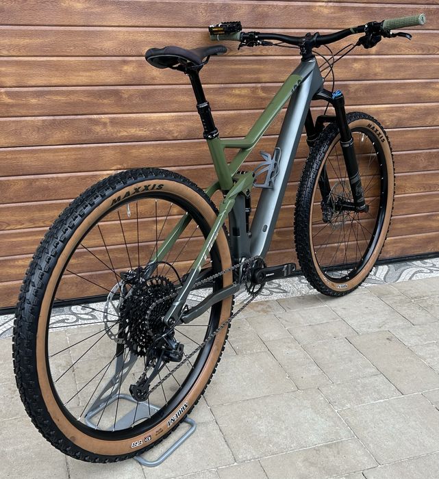 Двопідвіс Cube Stereo ONE22 HPC КАРБОН L" 2024р.