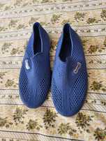 Buty na basen do wody dla chłopca roz 30 firmy Sanitized