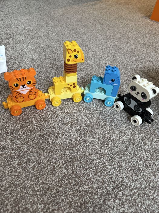 Lego duplo потяг