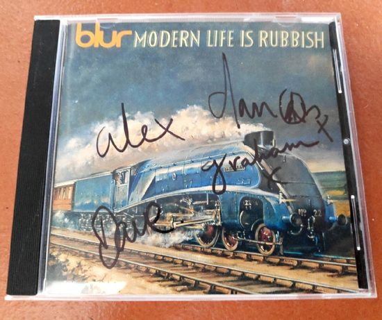 Blur - Modern Life Is Rubbish, cd assinado pela banda