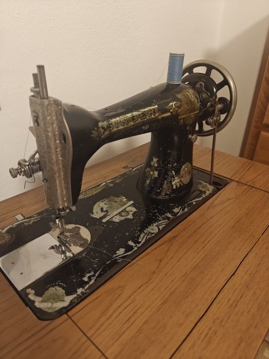Maquina costura singer