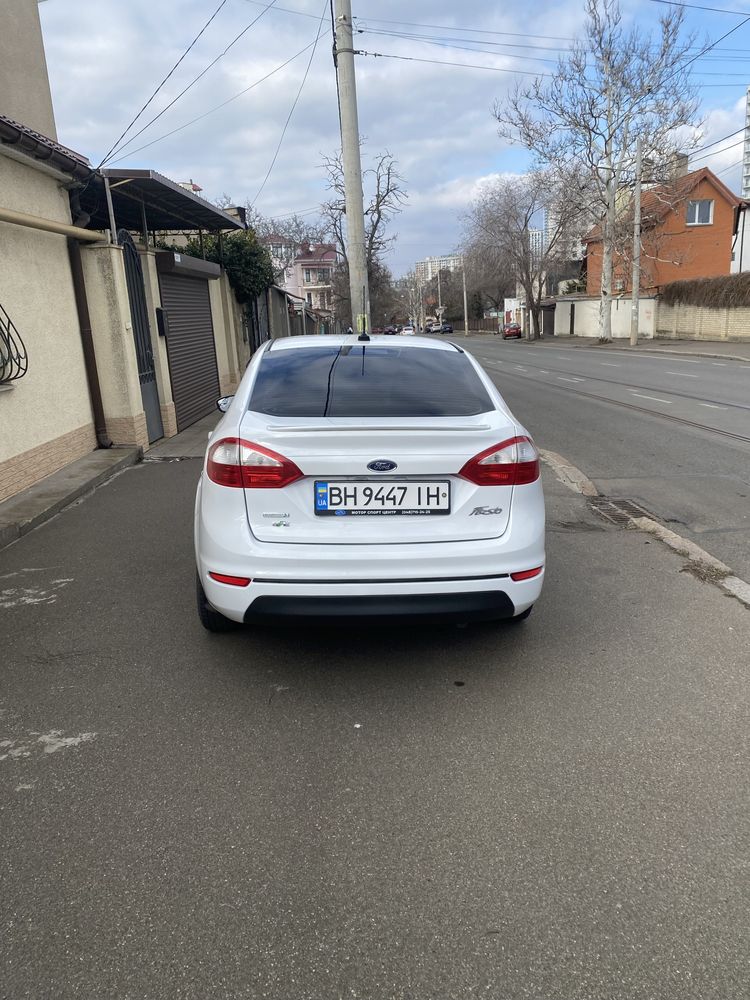 Продам экономичную машину