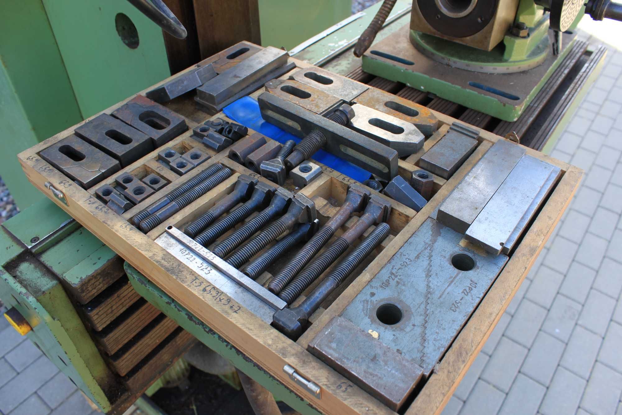 Frezarka Wiertarkofrezarka  CNC Maho MH 400 P Niemcy BDB