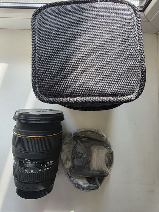 Об'єктив Sigma 24-70 mm 1:2.8