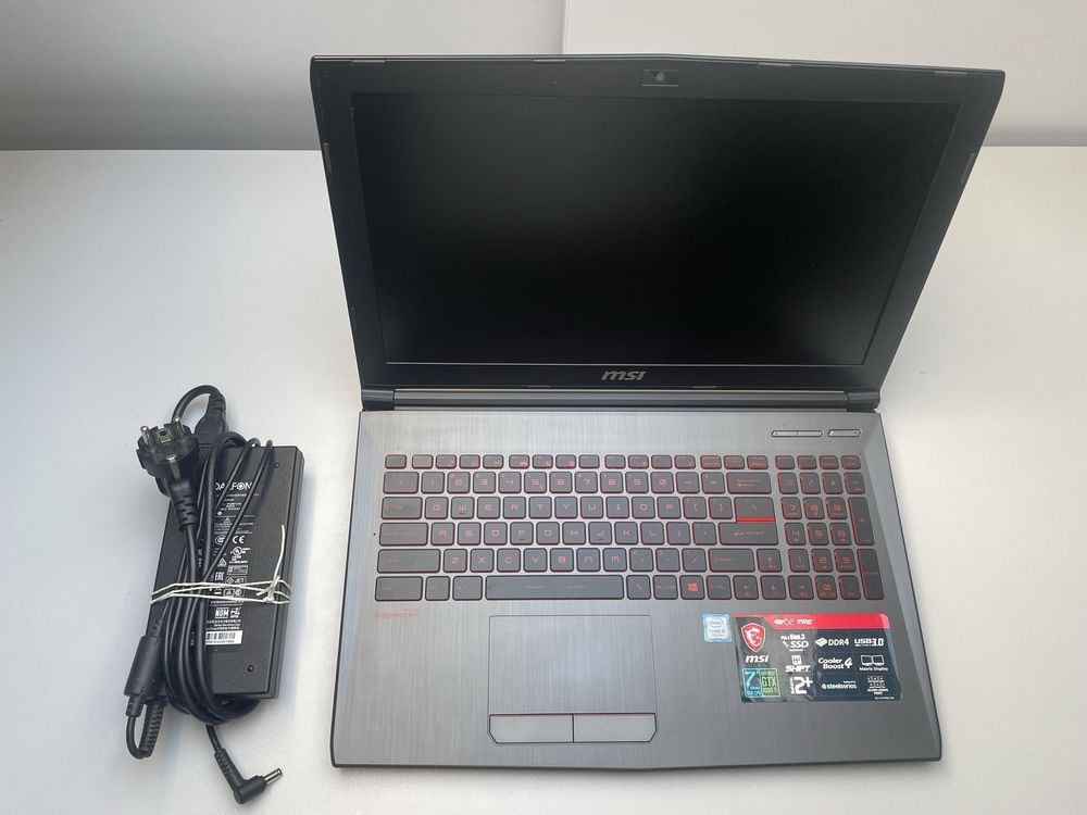 Laptop MSI GV62 7RE