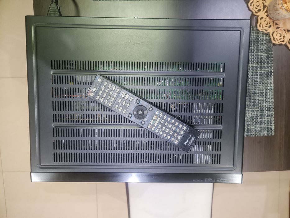 Amplituner Pioneer VSX 921