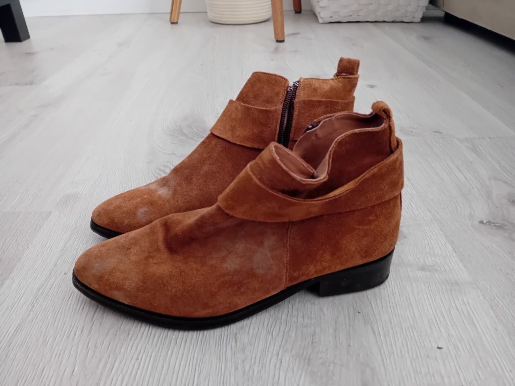 Botas 37 em pele