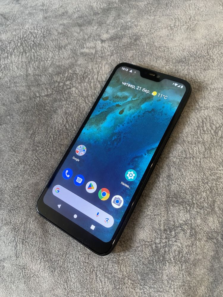 Xiaomi Mi A2 lite 4/64gb