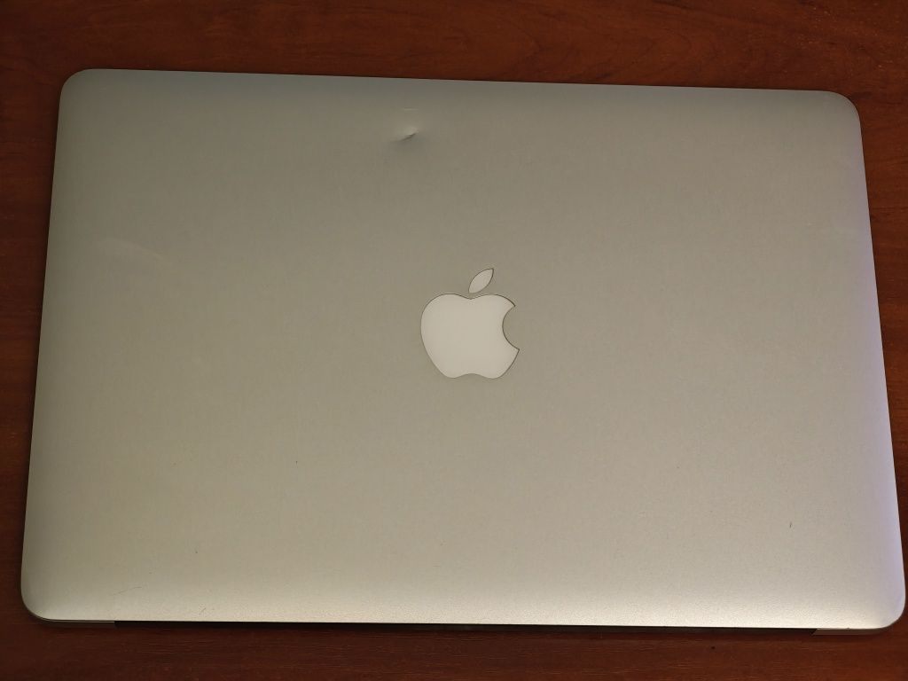 Apple MacBook Air A1369 EMC 2392