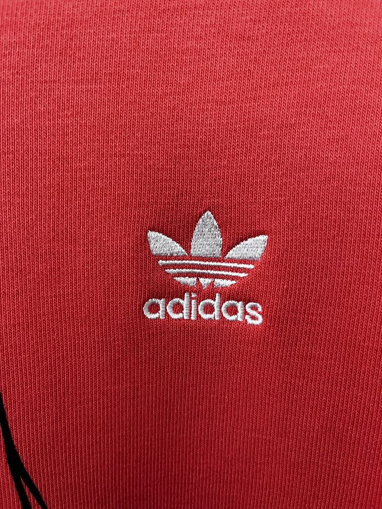 Світшот Adidas original! З аніме принтом ручної роботи(Макіма), М-Л