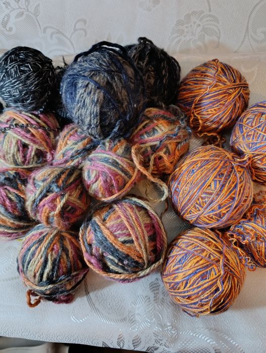 Пряжа бу для вязания или рукоделия  лотами