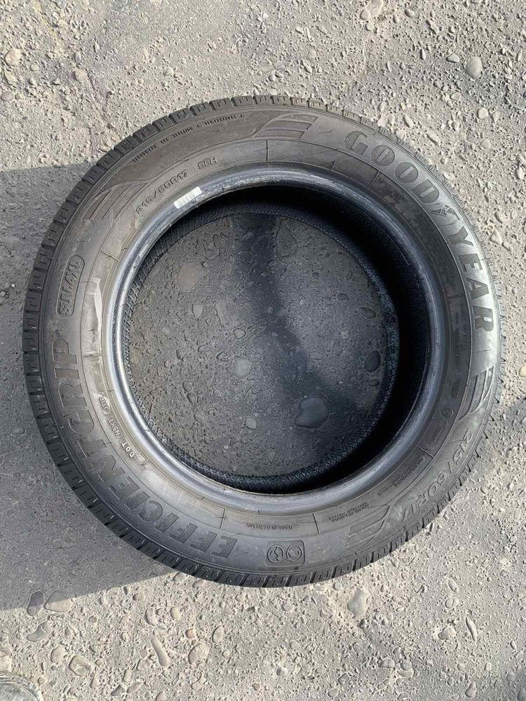 Шини 215/60 R17 Goodyear 2021p літо 6/7,7мм