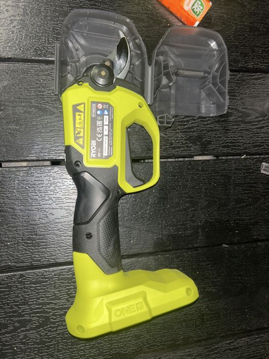 Sekator akumulatorowy Ryobi RY18SCXA bezszczotkowy HP nowy solo 18V