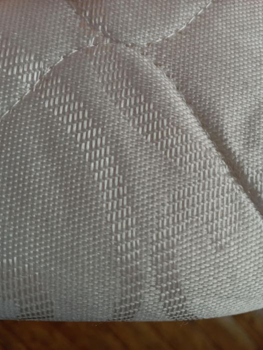 Продам міцне ліжко