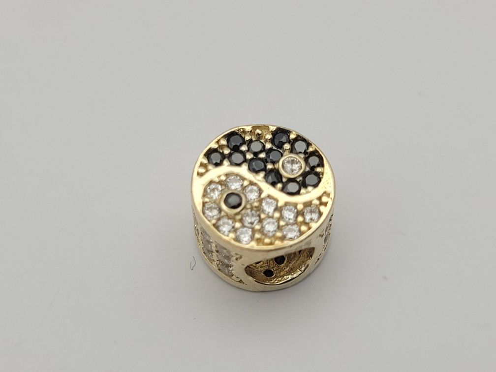 Nowy złoty charms złoto próba 585, yin yang