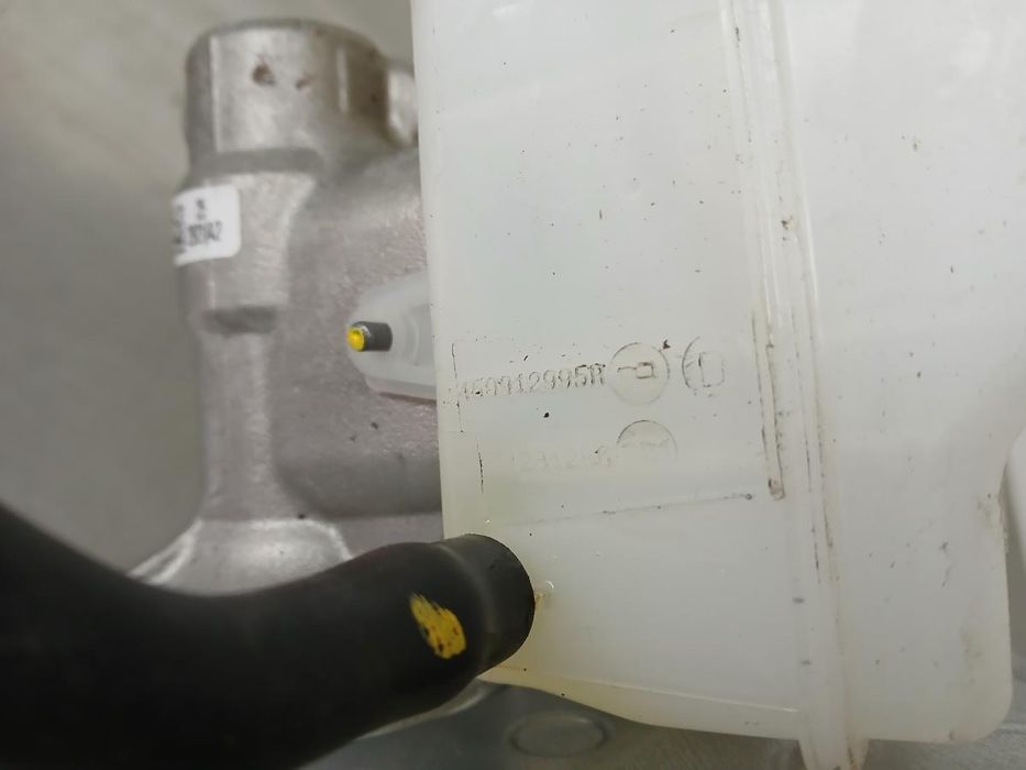 Bomba central dos travões DACIA Sandero III