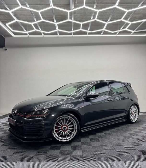 VOLKSWAGEN GOLF 7 GTI