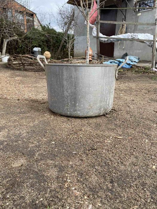 Продам юлюминиевую кастрюлю
