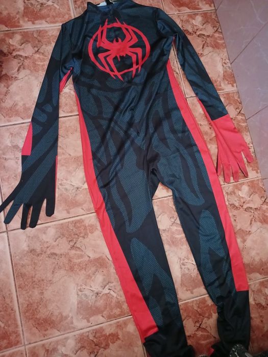 Шикарные КостюмыМарвел супер герои и паук