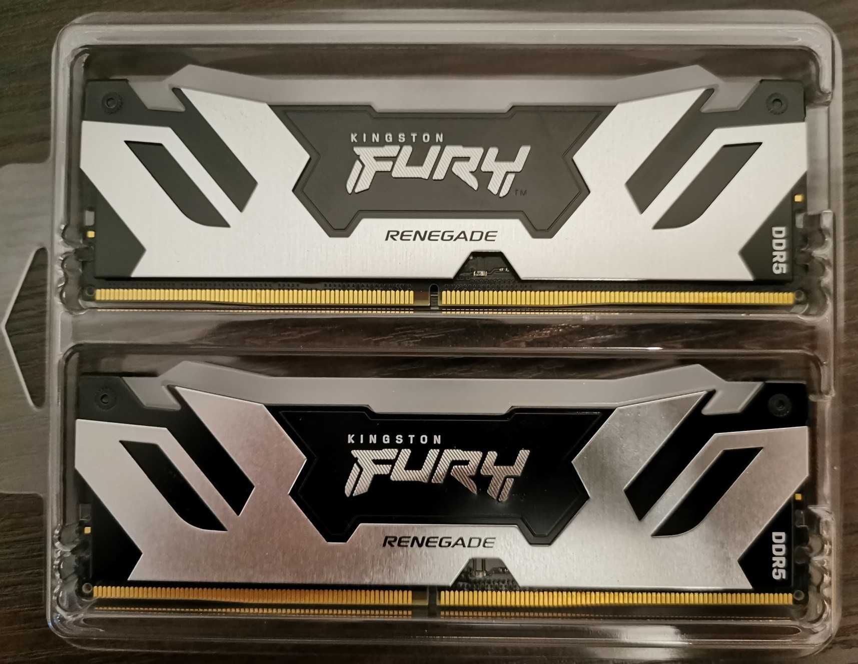 Pamięć RAM KINGSTON FURY Renegade DDR5 32GB 2x16GB 6400 CL32 RGB