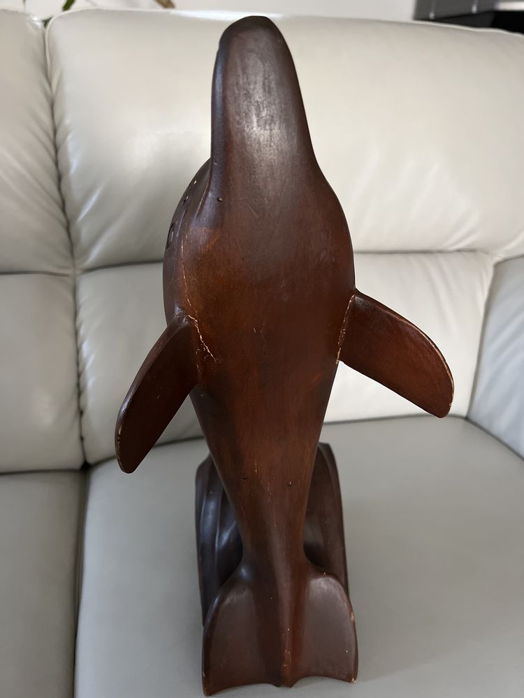 Delfin drewniany stara rzeźba drewniana przedwojenna