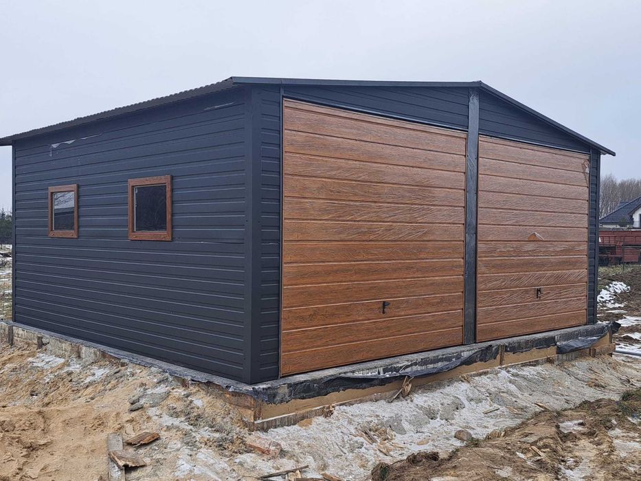 Ładny Garaż Blaszany Dwuspadowy - TANIE - Garaże Blaszane - Maj-Blach