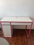 Secretaria MICKE - IKEA