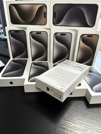 Apple iPhone 15 Pro 256GB Titanium Tytan Black Blue od ręki Zabrze