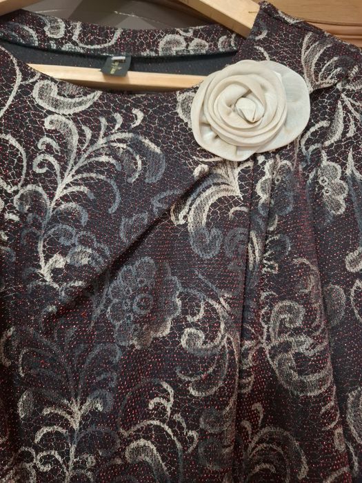 Святкова сукня 50 розміру