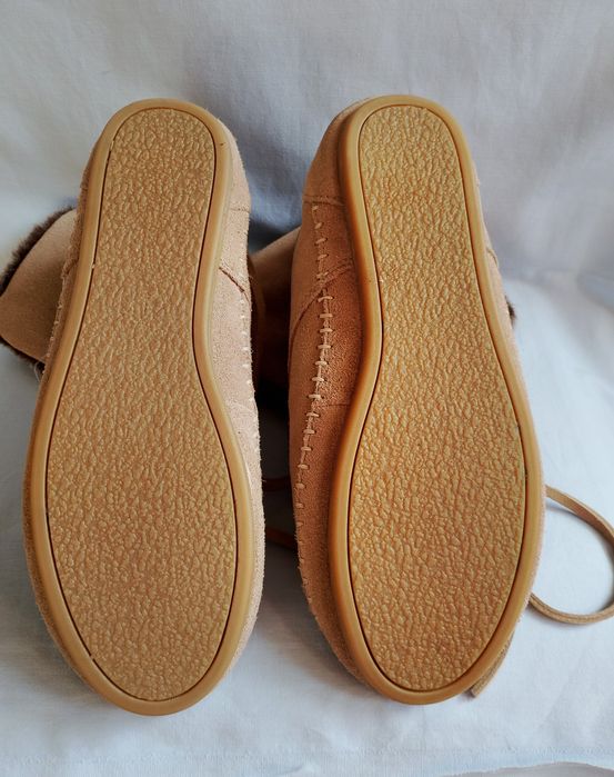 Sprzedam buty damskie.