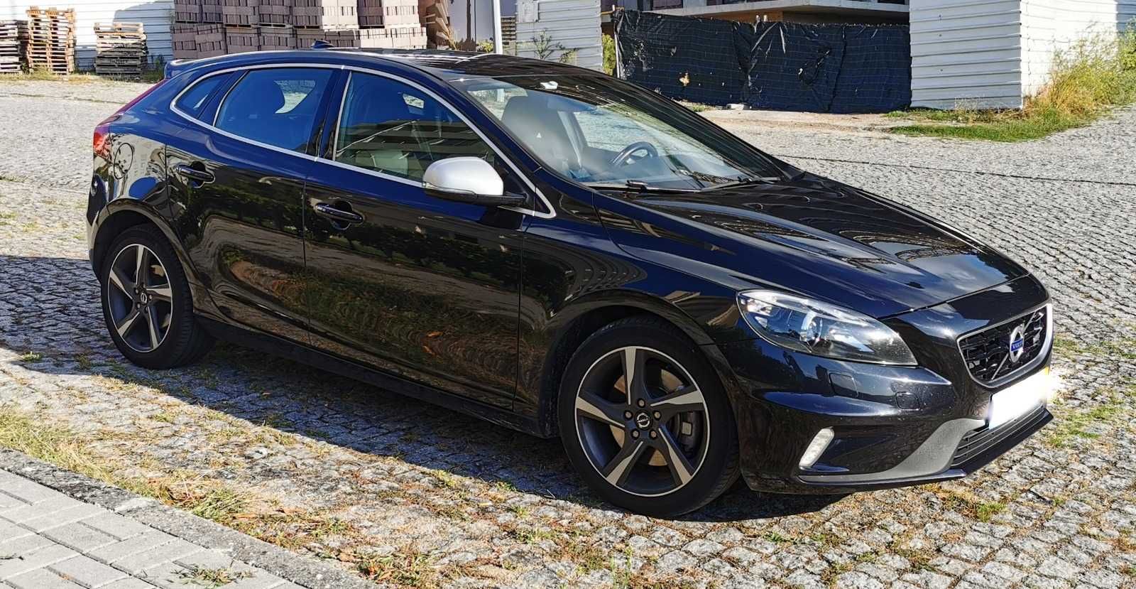 Volvo V40 2.0 D3 R-Design Momentum